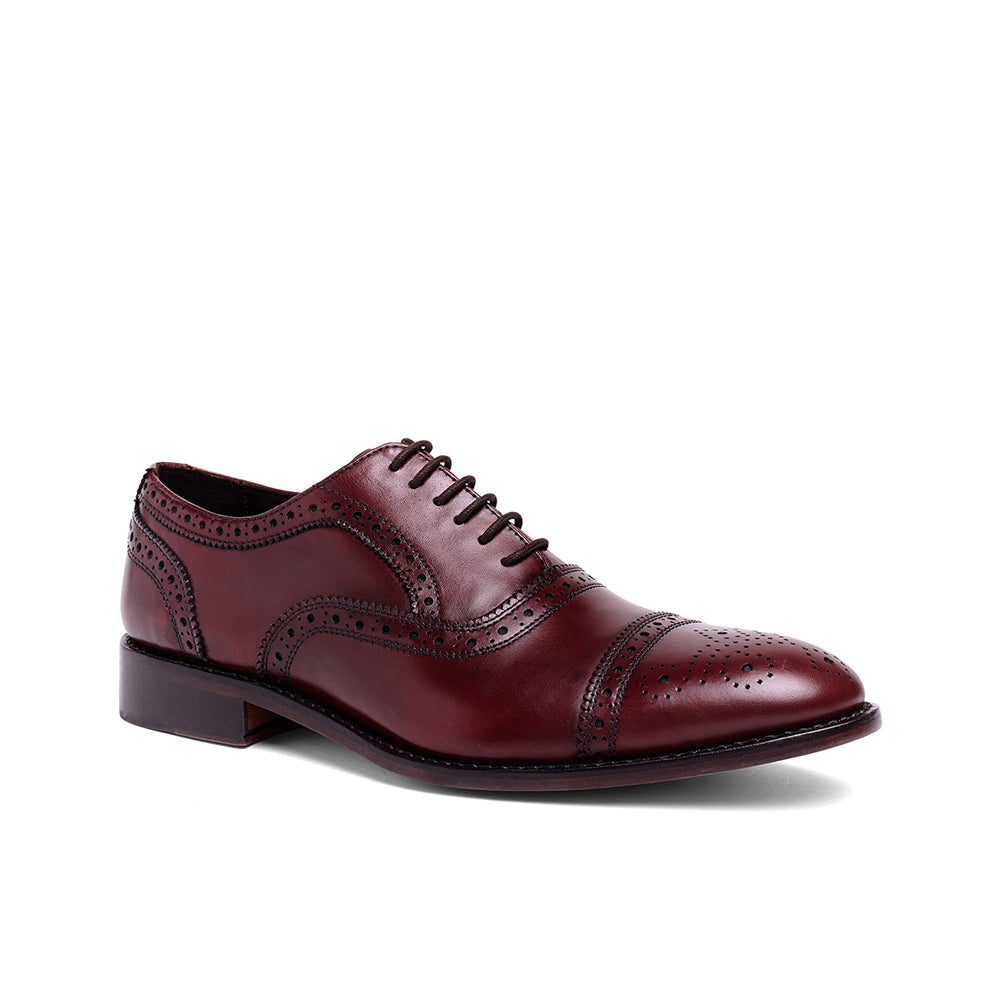 Brogue hot sale style shoes